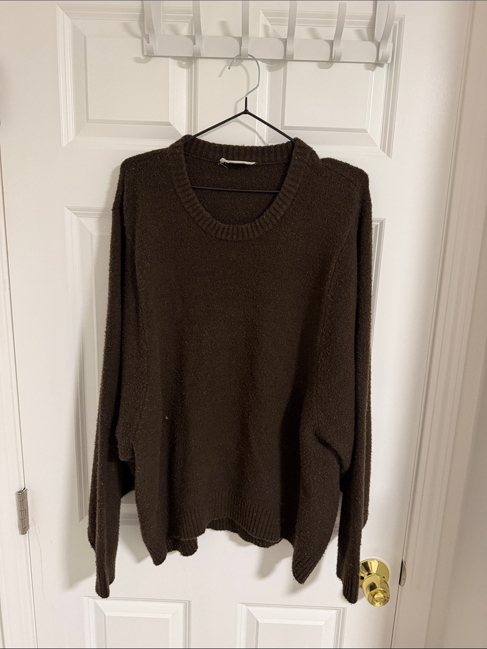 Women’s oversized Crewneck Sweater in Dark Brown